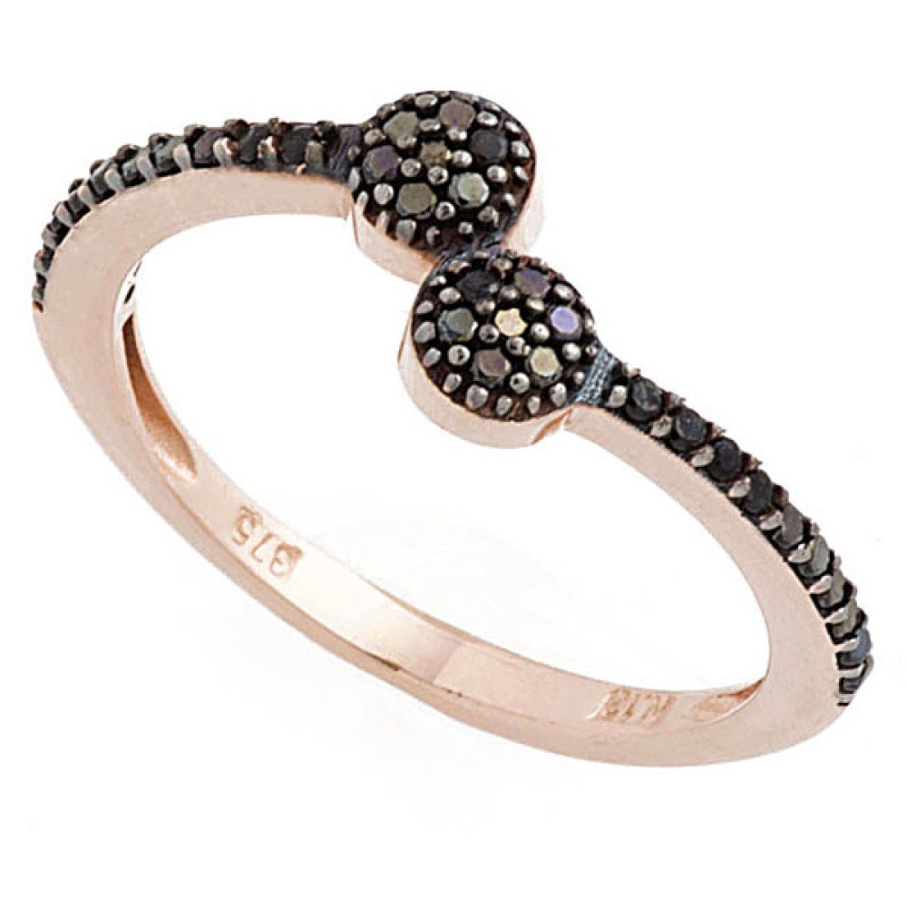 9kt Gold. Wrap around ring with black CZ