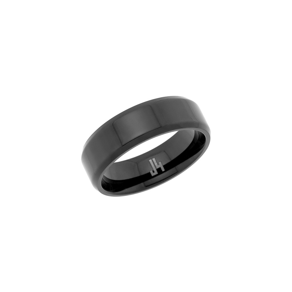 Titanium. Men's black ip ring